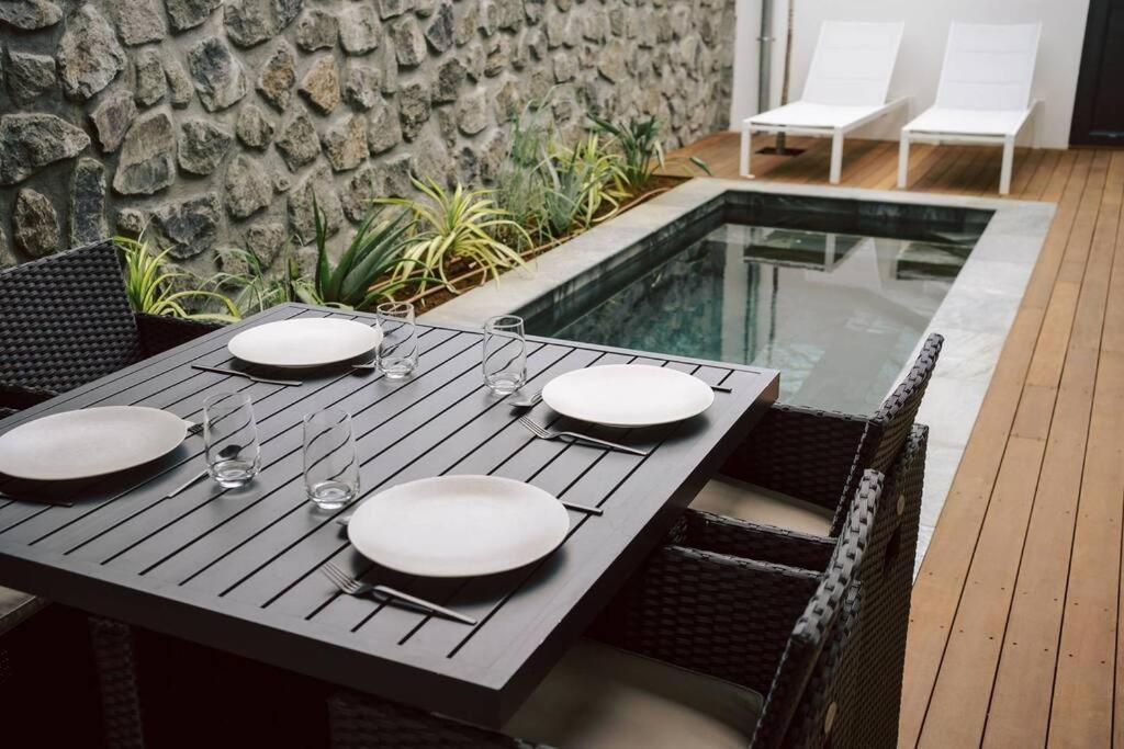 Summer Cosy - Villa Classee 4 Etoiles - 2 Suites Avec Piscine Chauffee Et Jacuzzi Integre Idealement Situee Chemin Summer サンジルレバン エクステリア 写真