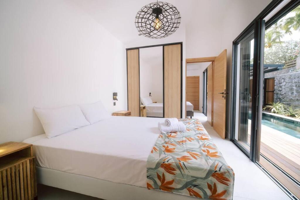 Summer Cosy - Villa Classee 4 Etoiles - 2 Suites Avec Piscine Chauffee Et Jacuzzi Integre Idealement Situee Chemin Summer サンジルレバン エクステリア 写真